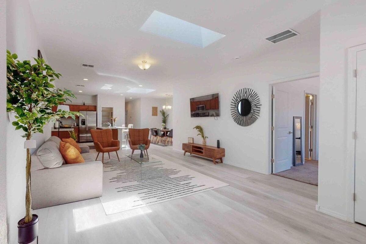 Modern Home 3Br Next To Airport, Netflix, Casino Albuquerque Exterior foto