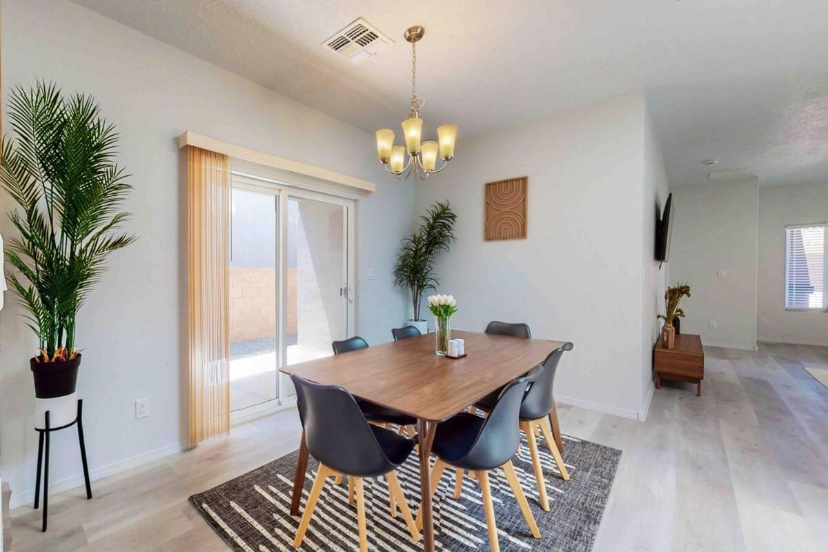 Modern Home 3Br Next To Airport, Netflix, Casino Albuquerque Exterior foto